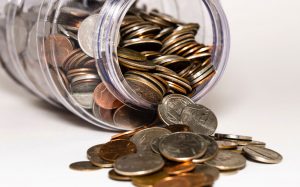 【それな】なんでオタクって貯金できないんだろうな…