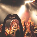 シブヤノオトで刀剣男士がYOSHIKIと握手した後の反応が可愛すぎると審神者歓喜