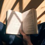 BLも英語で読む時代!?覗かれてもバレねぇな…