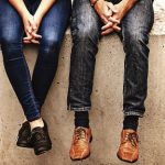 【海外腐ネタ】自分の旦那×共演者の同人誌を読んでる嫁がいるらしい…