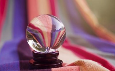 腐女子オフ会、姓名判断師みたいなこと言いだす人が必ず出てくる説