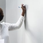 先生「はい、二人がスケベな雰囲気になるまで30Pかかりました」