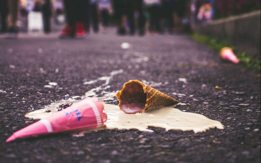 【つらい】「通販やったら買いますか？」アンケートが呼んだ悲劇…