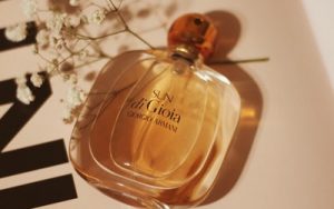 【アイナナ】DHCのクレカで騒動??「未成年は顧客じゃない」発言の騒動まとめ